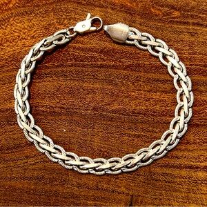 Ladies Silver Chain Bracelet .925